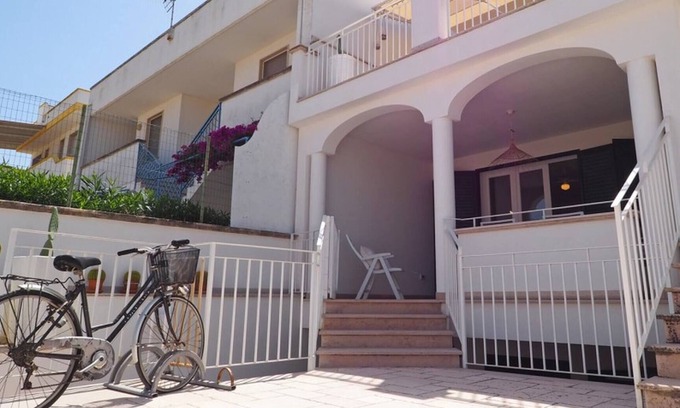 Torre San Giovanni Villa | Villa del Mare 2 – three bedrooms, 700 metres from the beach