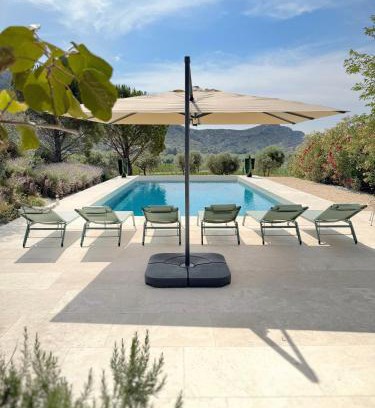 Eyguieres Villa | Villa des Glauges