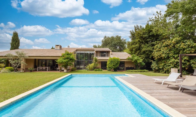 Eyragues Villa | Villa des Prés, beautiful villa for 8 people with private pool in de Provence