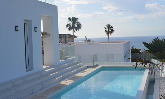 San Roque Villa | Villa ELISEO 2400 private pool & sea view