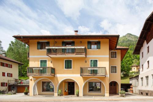 Transacqua Apartment | Villa Enrica