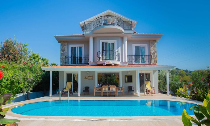 Dalyan City Center Villa | Villa Ercan - 5 bedrooms with private Pool In mature gardens in the centre.