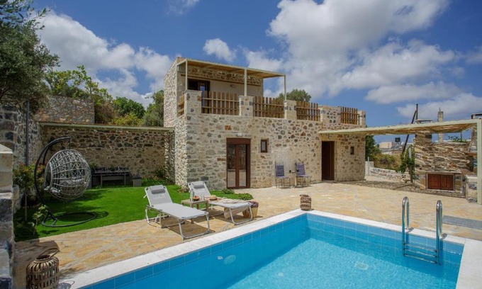 Pano Chersonissos Villa | Villa Errika Koxari by Estia