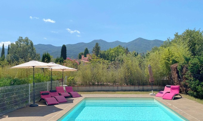 Montesquieu-des-Alberes Villa | Villa for family vacation up to 15, near the sea, pool, A/C, pétanque, plancha