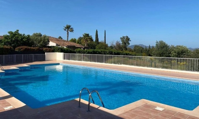 La Rouviere House | Villa for 6 people with pool - Green Village