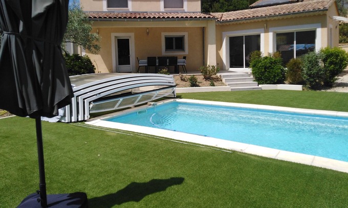 Buis-les-Baronnies Villa | Villa