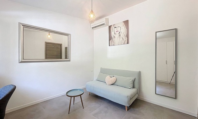 Saint-Cezaire-sur-Siagne Villa | Villa 6 people * 3 Bedrooms * Air-conditioned