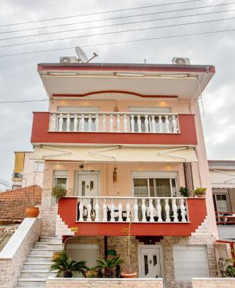 Nea Peramos Villa | Villa George