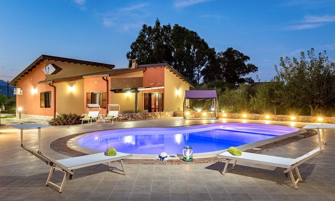 Castellammare del Golfo Villa | Villa Giuliana - Castellammare D.