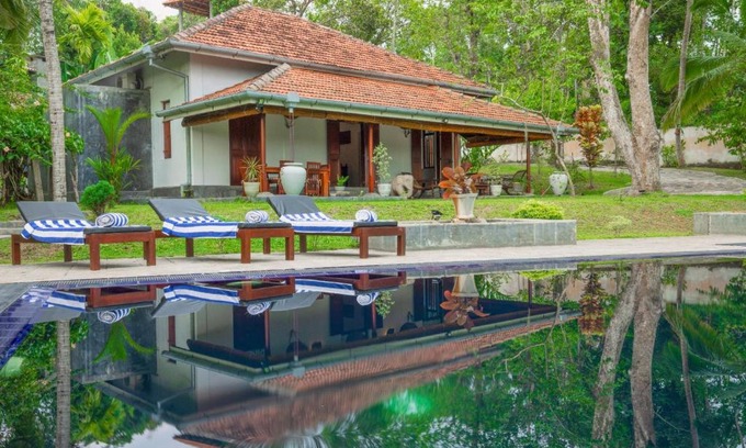 Ambalangoda Villa | Villa Godahena