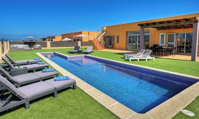 Costa de Antigua Villa | Villa Golf