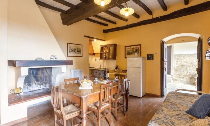 Pelago Apartment | Villa Grassina Trilocale sleeps 6, WIFI, pool, nature