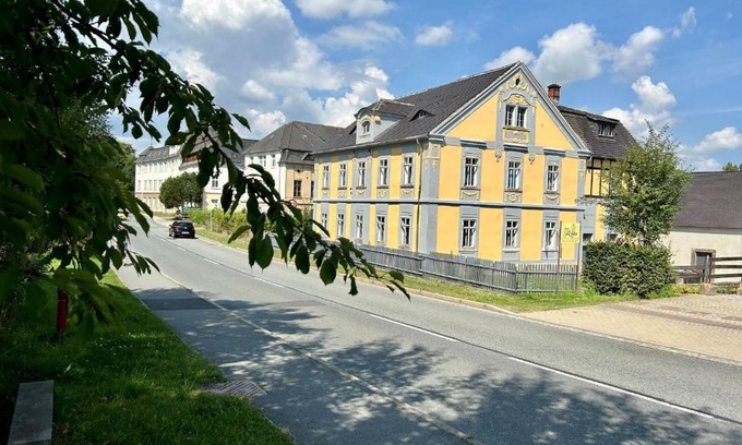 Grossschoenau House | Villa Hänsch Apartment 1