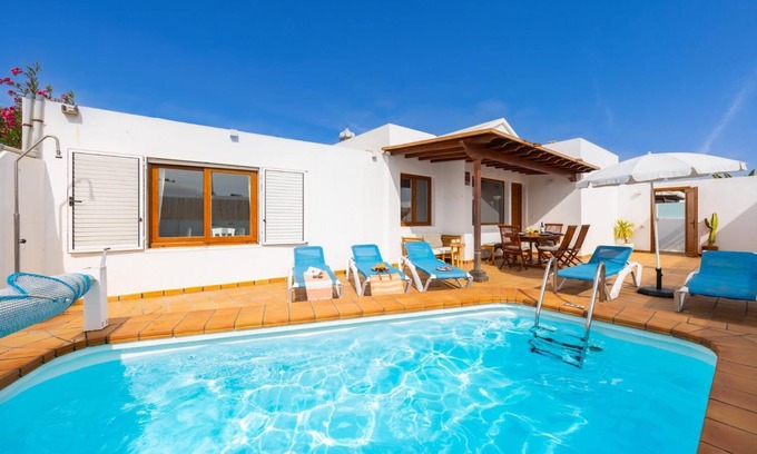 Los Pocillos Villa | Villa Haria - Three Bedroom Villa, Sleeps 6