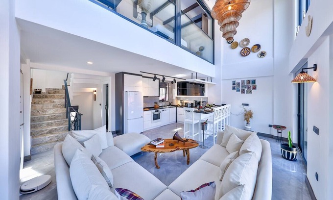 Antalya City Centre Villa | VILLA HUZUR, KAS- Stunning New 3 br with pool