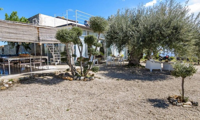 Avola Other | Villa Il Carrubo con piscina privata Val di Noto