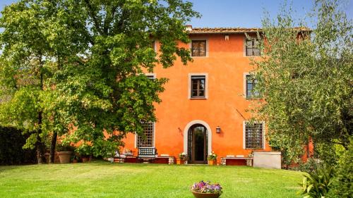San Michele di Moriano Villa | VILLA IL COLLE DI MORIANO 8, Emma Villas