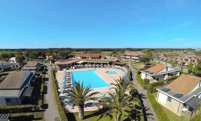 Cecina Apartment | Villa in Cecina Mare near Sandy Beaches