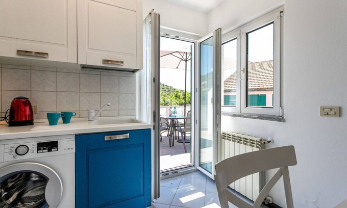 Celle Ligure Villa | Villa in Celle Ligure with 1 bedrooms sleeps 5