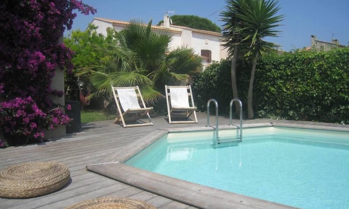 Le Brusc House | Villa in Le Brusc with swimming pool, 150m from the beach