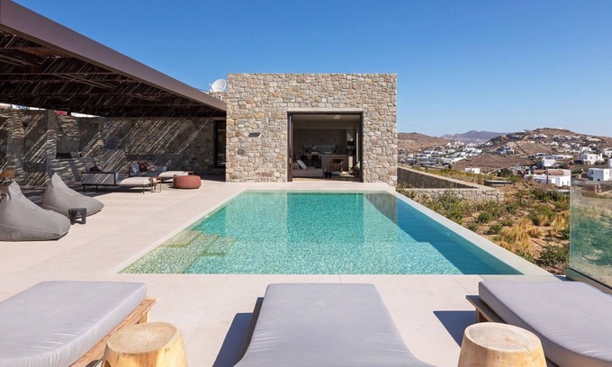 Mykonos Town Villa | Villa in Mykonos with 5 bedrooms sleeps 10