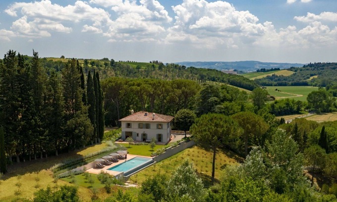 Montespertoli Villa | Villa in San Quirico with 5 bedrooms sleeps 10