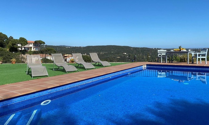 Castell-Platja d'Aro Villa | Villa Inge with pool and sea views