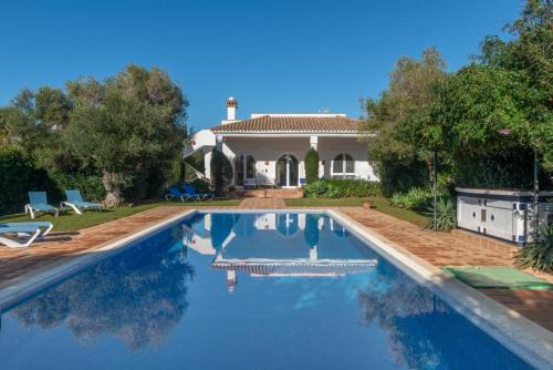 Benalup-Casas Vieja House | Villa Iris