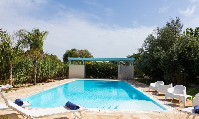 Caucana-finaiti-casuzze-finaiti Nord Villa | Villa