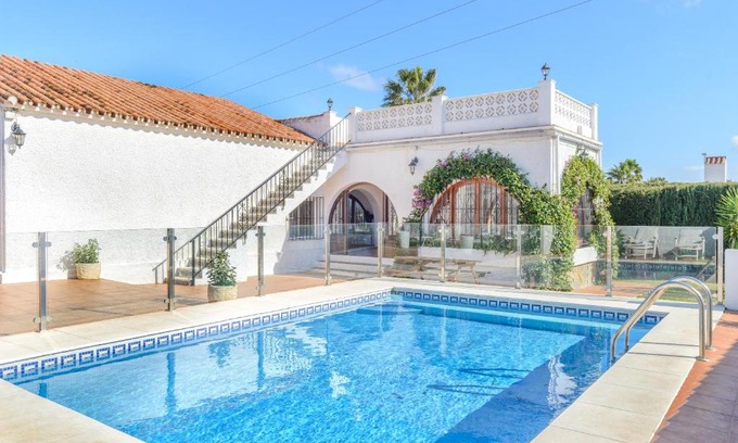 Puerto de la Duquesa Villa | Villa Jardin Tropical