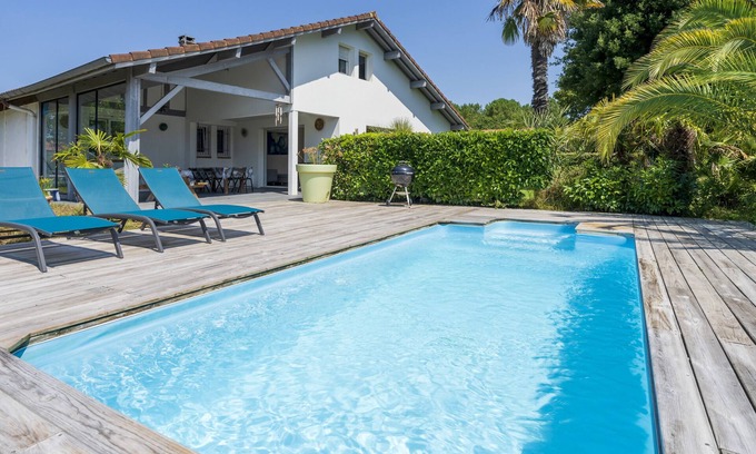 Labenne Villa | Villa 'Jolie Maison Landaise' with Private Pool, Wi-Fi and Air Conditioning