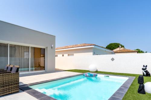 Serignan Villa | Villa Juxta Maré, Plage à 500m