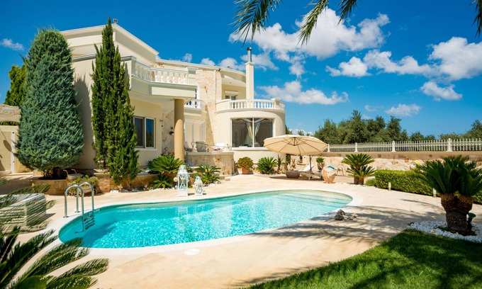 Skotino Villa | Villa Kokalis Resort 1