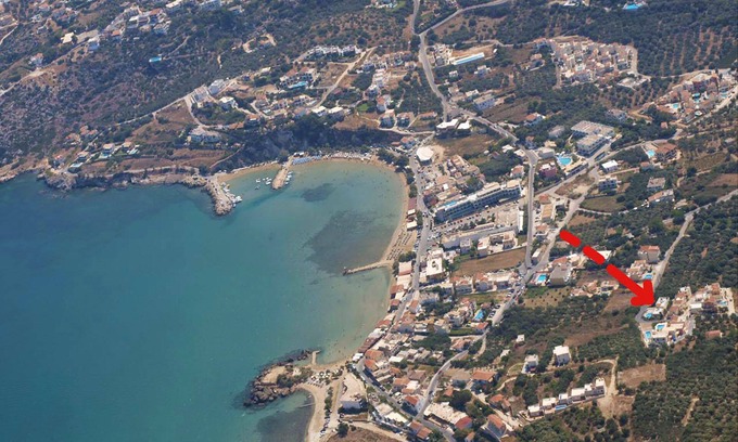 Almyrida Villa | villa Kostas Walk to the Beach in town Single Storey with Pool, Roof Terrace BBQ