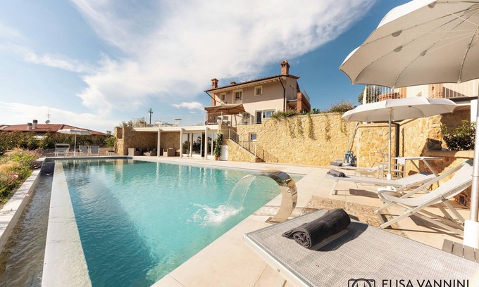 Palaia Villa | Villa La Gemma , Piscina Privata e Comfort nel Cuore Della Toscana