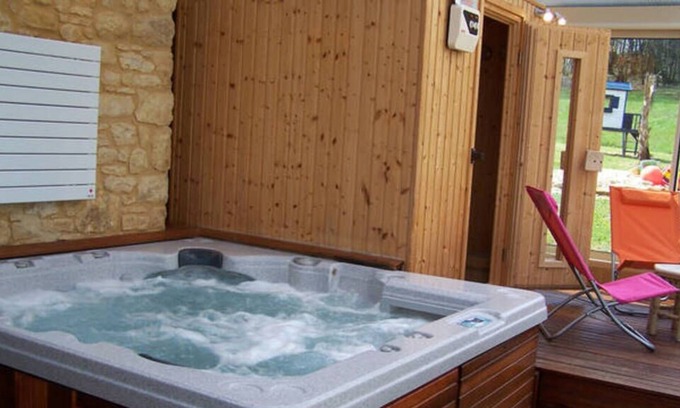 Sainte-Mondane Villa | Villa le Charme - Private Jacuzzi & Sauna