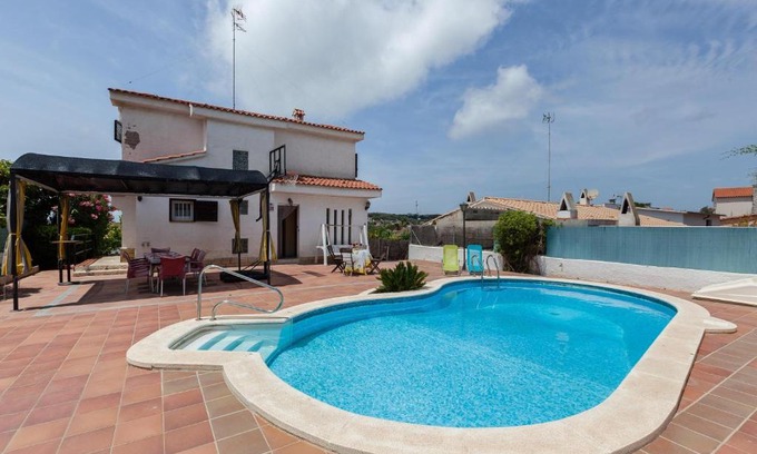 Vilanova I la Geltru House | Villa Lilia