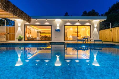 Uzumlu Villa | Villa Littabal / Kalkan