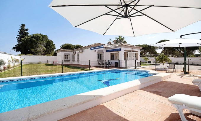 Chiclana de la Frontera Villa | Villa 'Manuel' with Pool, Garden, Terrace & Wi-Fi