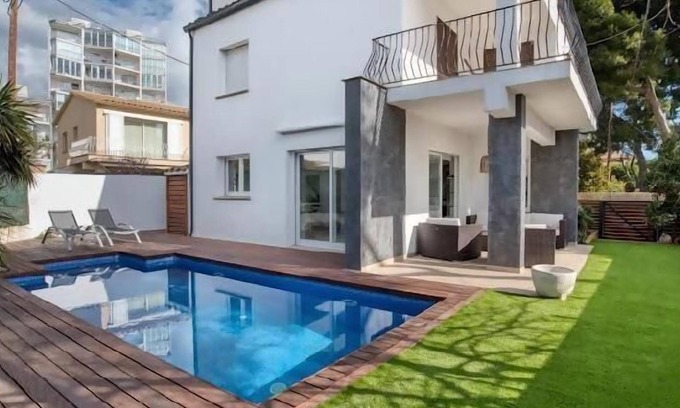 Sant Antoni de Calonge House | Villa Miró, 50 meters beach Sant Antoni de Calonge