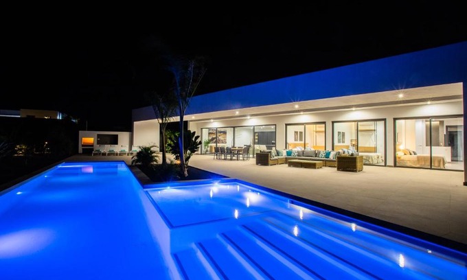 Costa Teguise Villa | Villa Macán