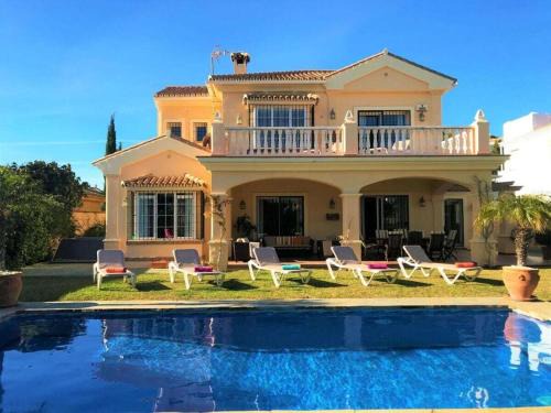 Casares Villa | Villa Majestic Comfortable holiday residence