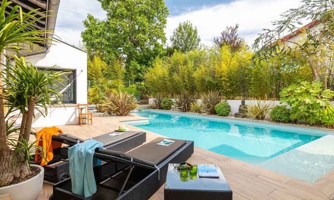 Arcangues House | Villa Manureva - Piscine au sel