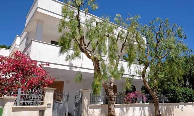 Specchiolla House | Villa Marlene a Lido Specchiolla - Per 2 Famiglie - Giardino 400 mt - 3 Docce