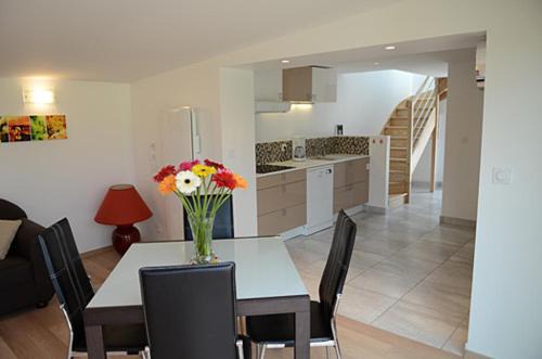 Aix-les-Bains Apartment | Villa Marmillons