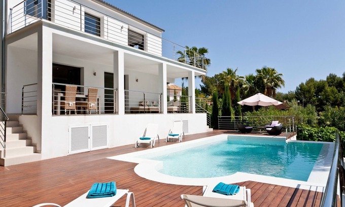 Costa d'en Blanes Villa | Villa Mimma ,Touristic licence no. ETV/5591n With a large Pool, Air Con, & WiFi