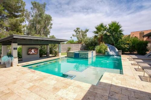 Shea North Estates House | Villa Moderna