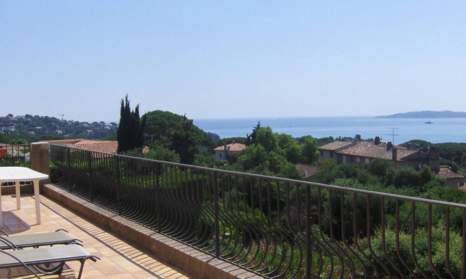 Guerrevieille House | "villa Mona" à 700 m de la mer