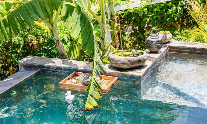 Le Moule Villa | Villa Niaouli zen atmosphere and lush nature