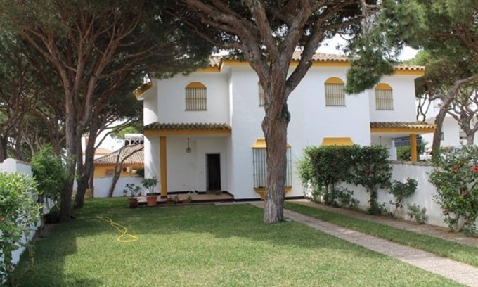 Chiclana de la Frontera House | Villa on the beach of La Barrosa. First track zone